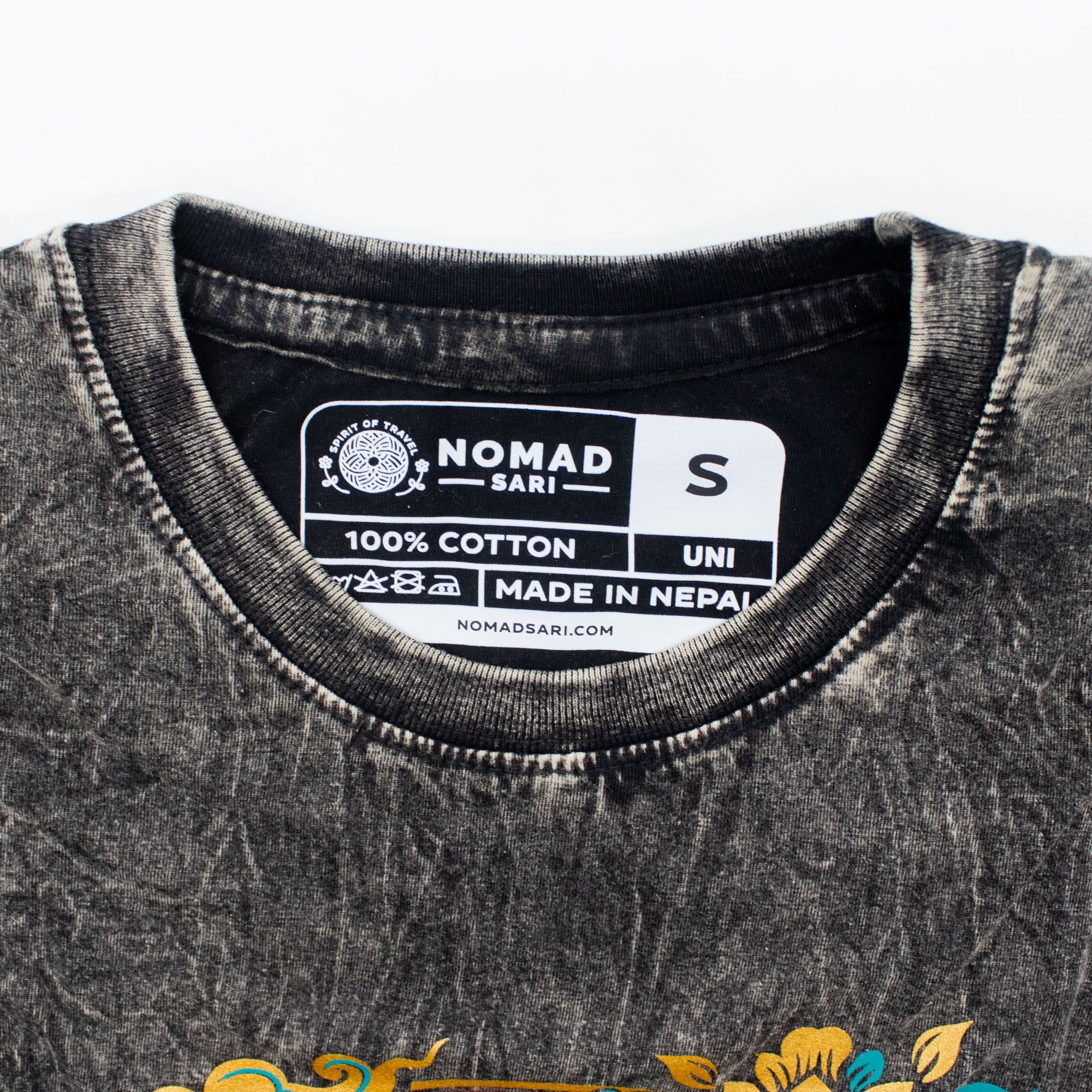 Nomad Sari Stonewashed Cotton T-Shirt - Compass of Life - Charcoal - Small - Image 3